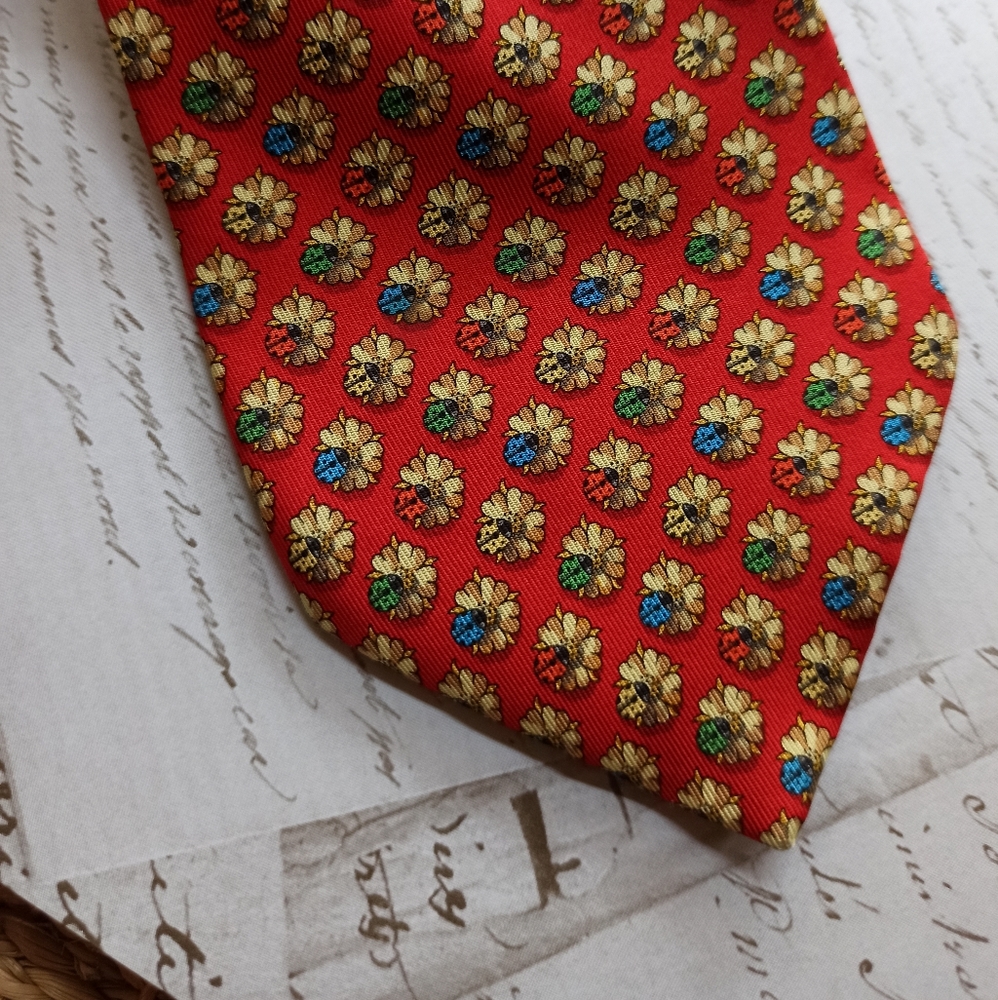 Salvatore Ferragamo tie